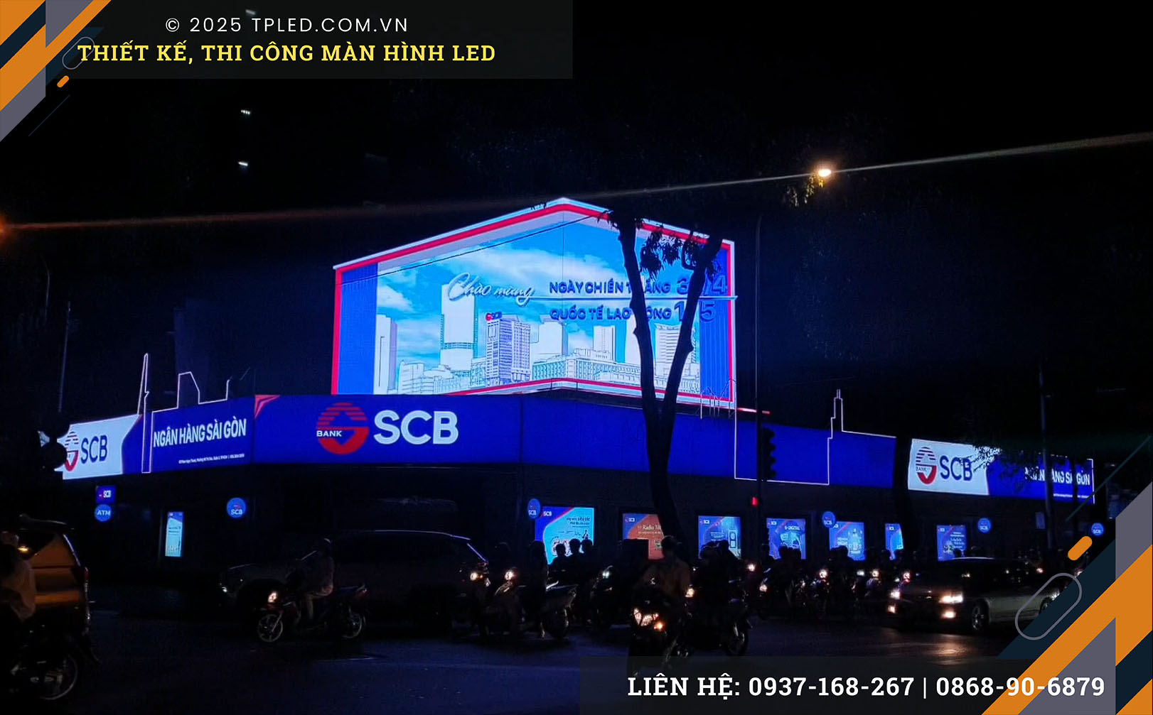 Lắp đặt màn hình LED 3D ngoài trời tại trung tâm thương mại với hiệu ứng naked-eye chân thực.
